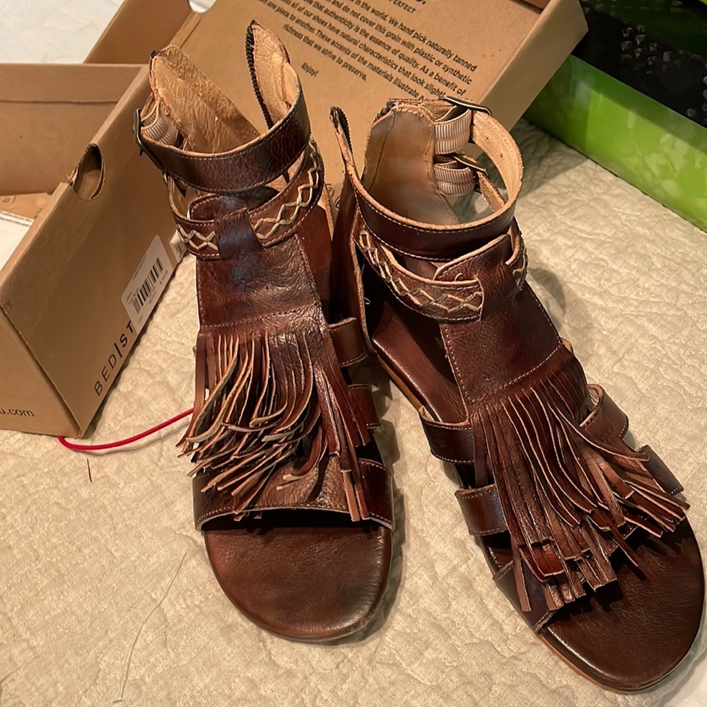 Alena Bed Stu sandals